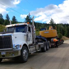 Lowbedding Excavator